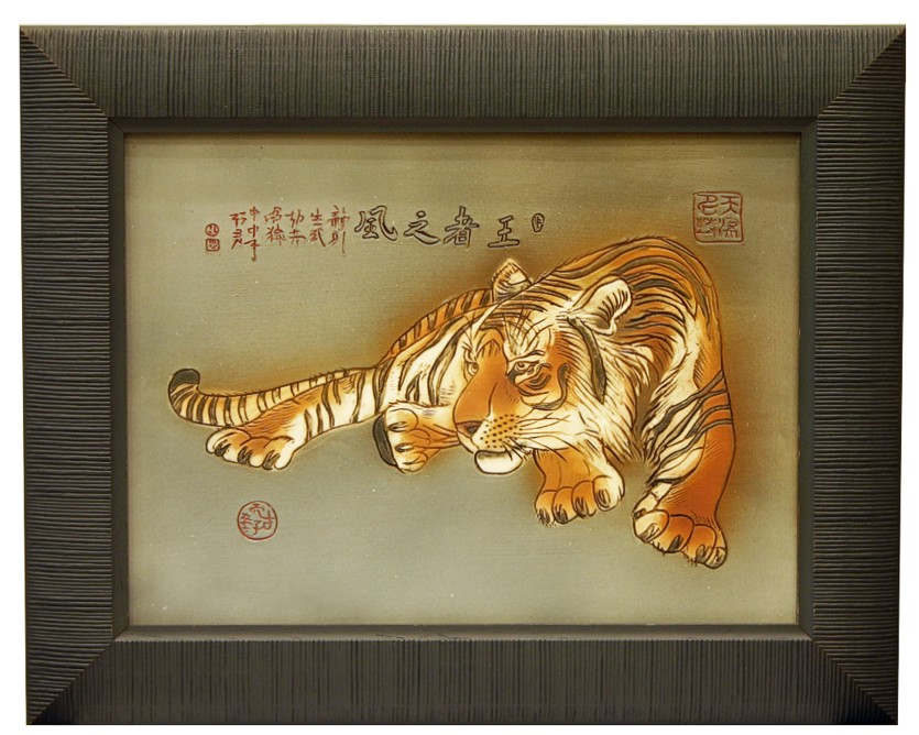 Сувенир картина из фарфора "Тигр"