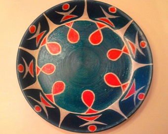 Декоративная тарелка с поднятыми краями "Женский танец народов севера"